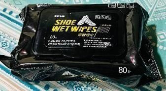 FreshKicks Natural Sneaker & Shoe Cleaning Wipes – 80 Count Resealable Pack