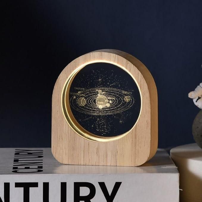 Solar-Powered Desktop Decor